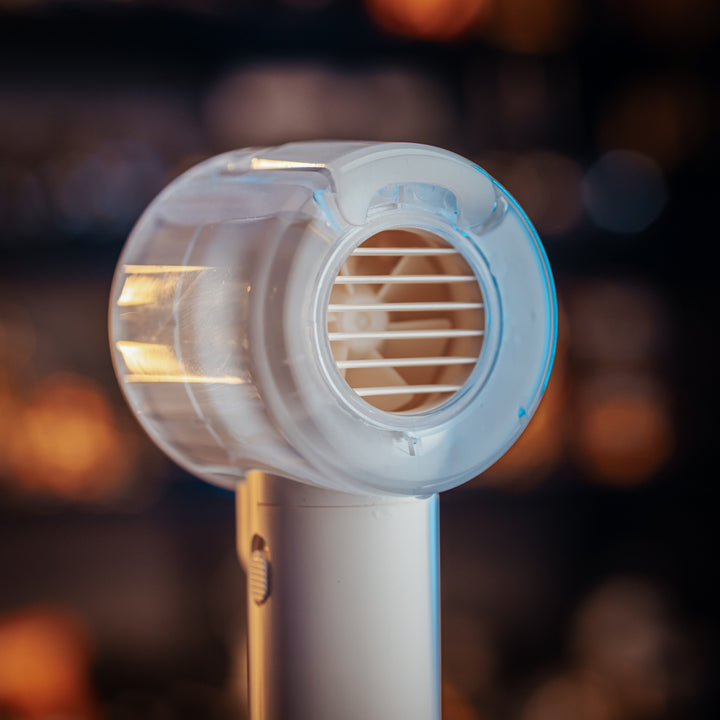 izzCool 20 (White) - Handheld Air Conditioner Fan (2,000mAh)