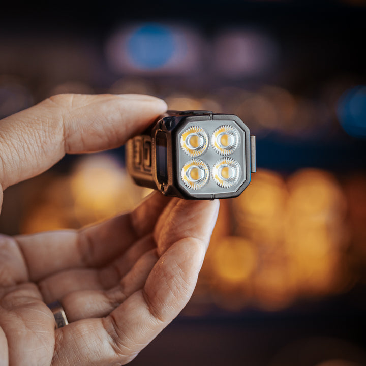 TUP 2 (Black) - 1200 lumens
