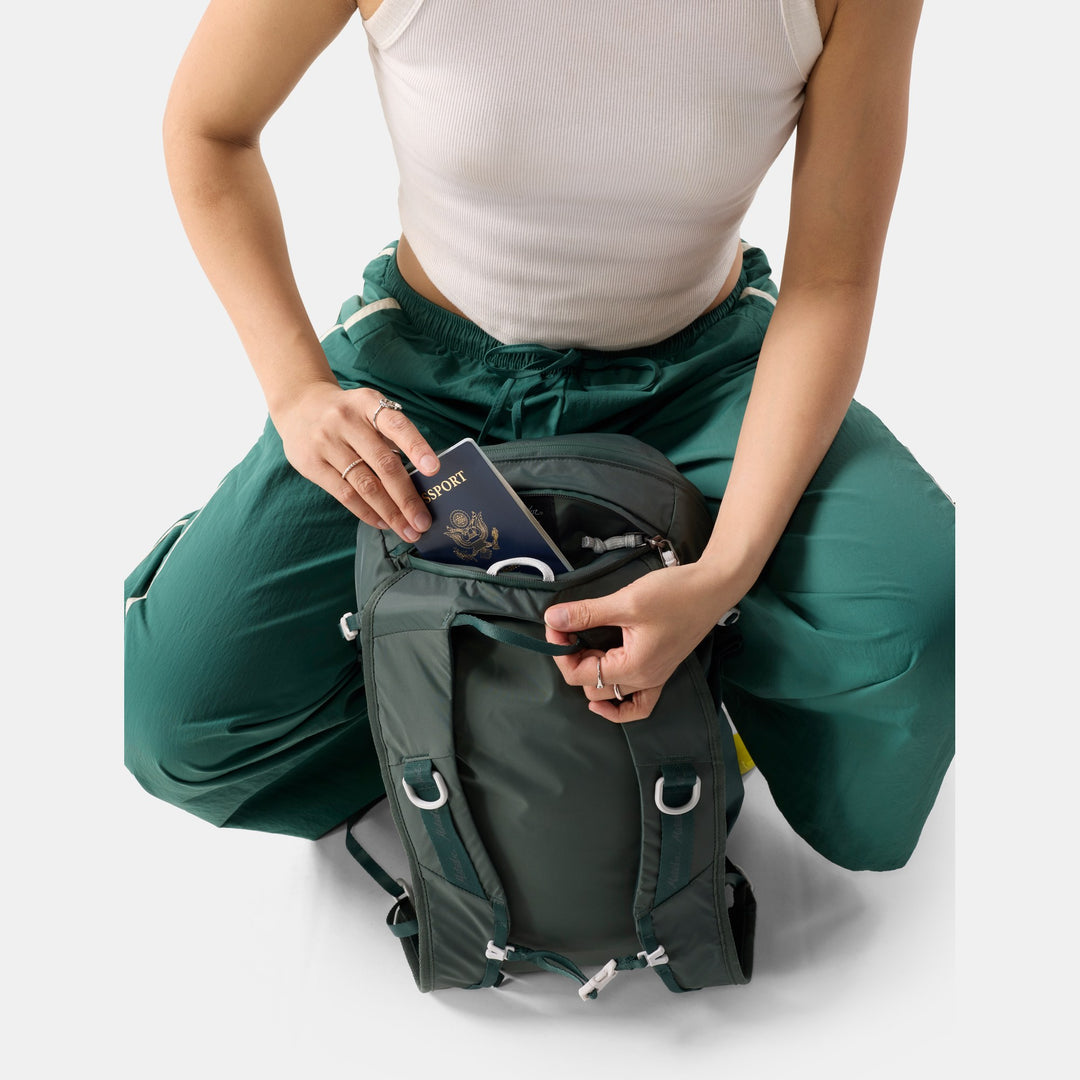 Matador 18L Zipper Packable Backpack - Juniper - view 6