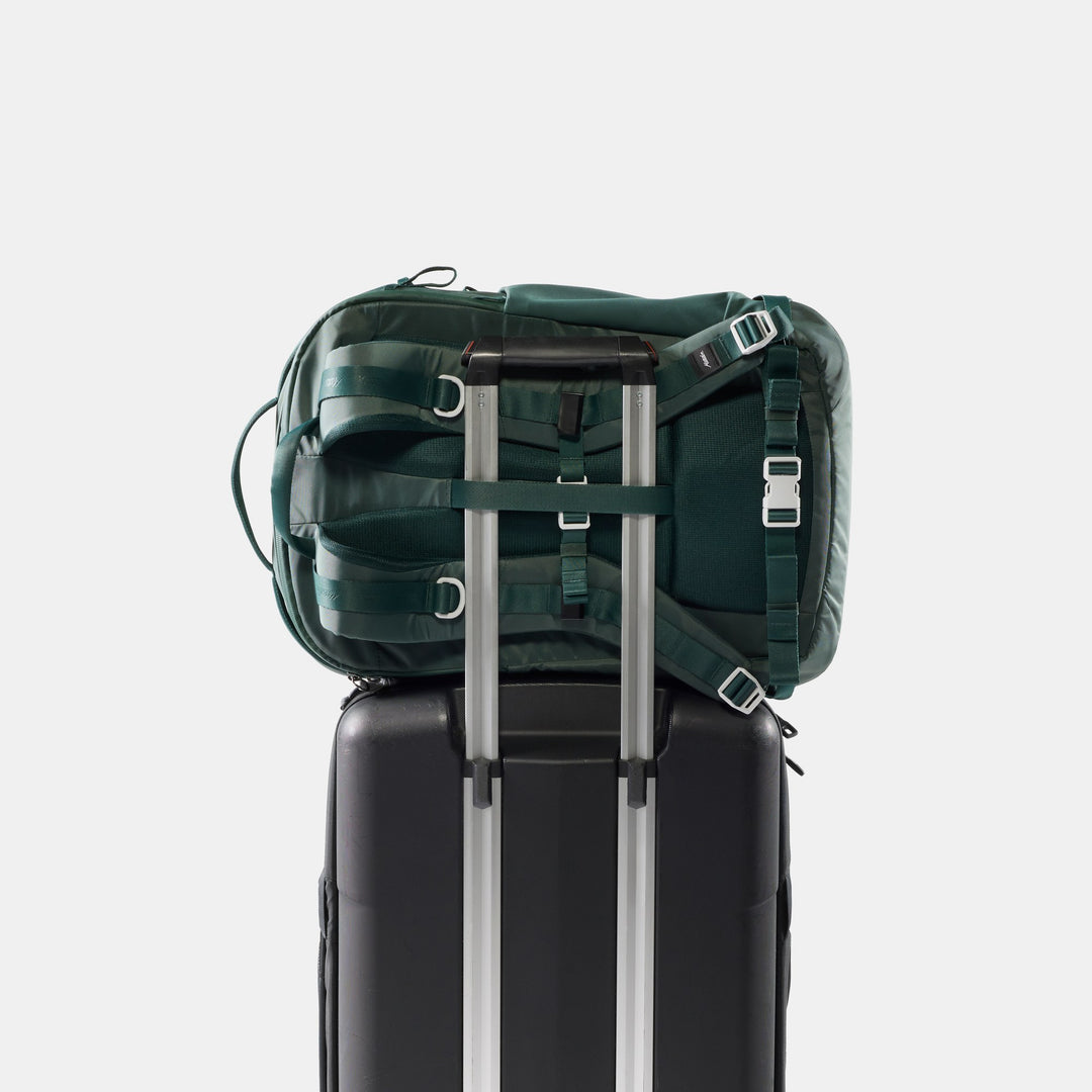 Matador 30L Carry On Travel Pack - Juniper - view 4
